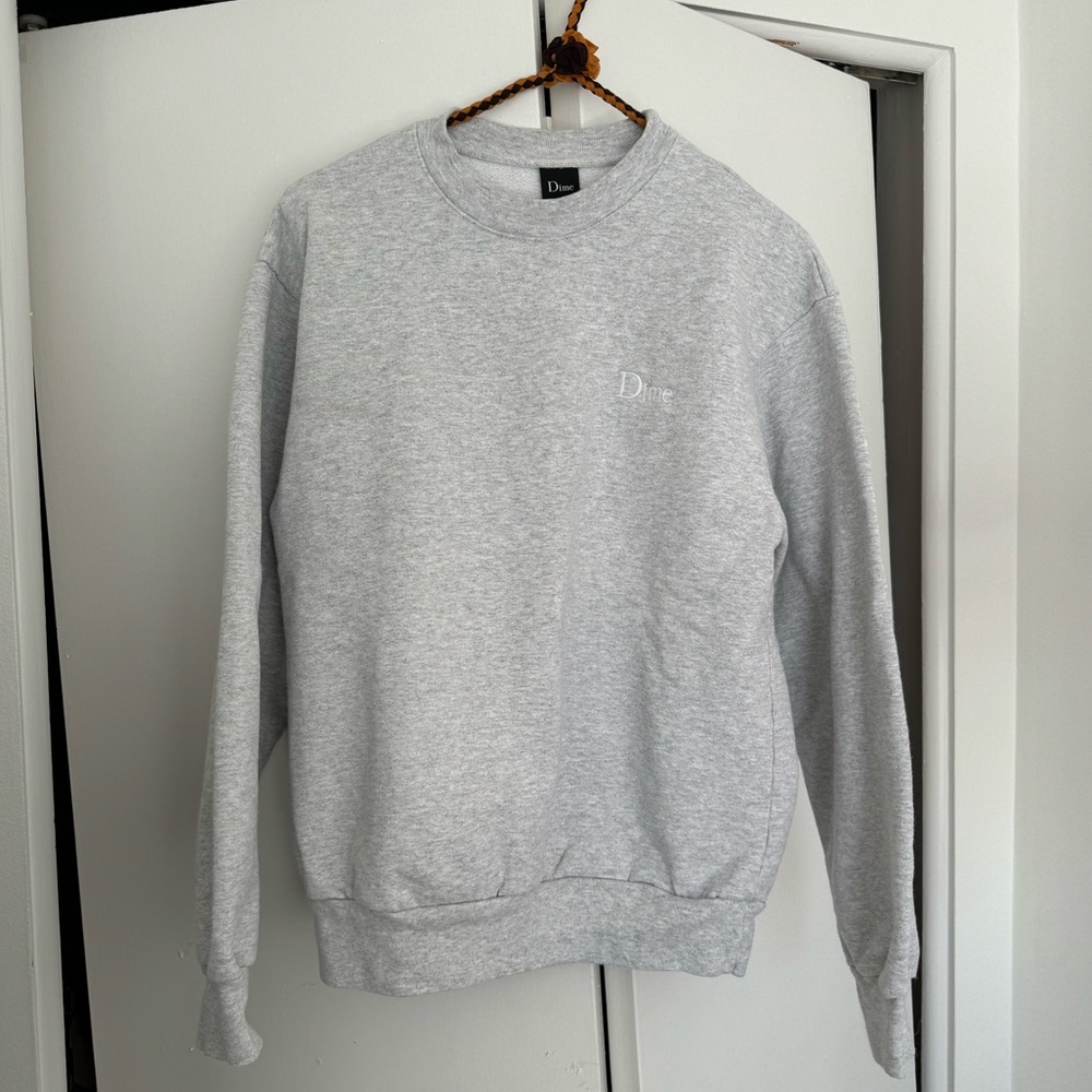Dime heather grey crewneck